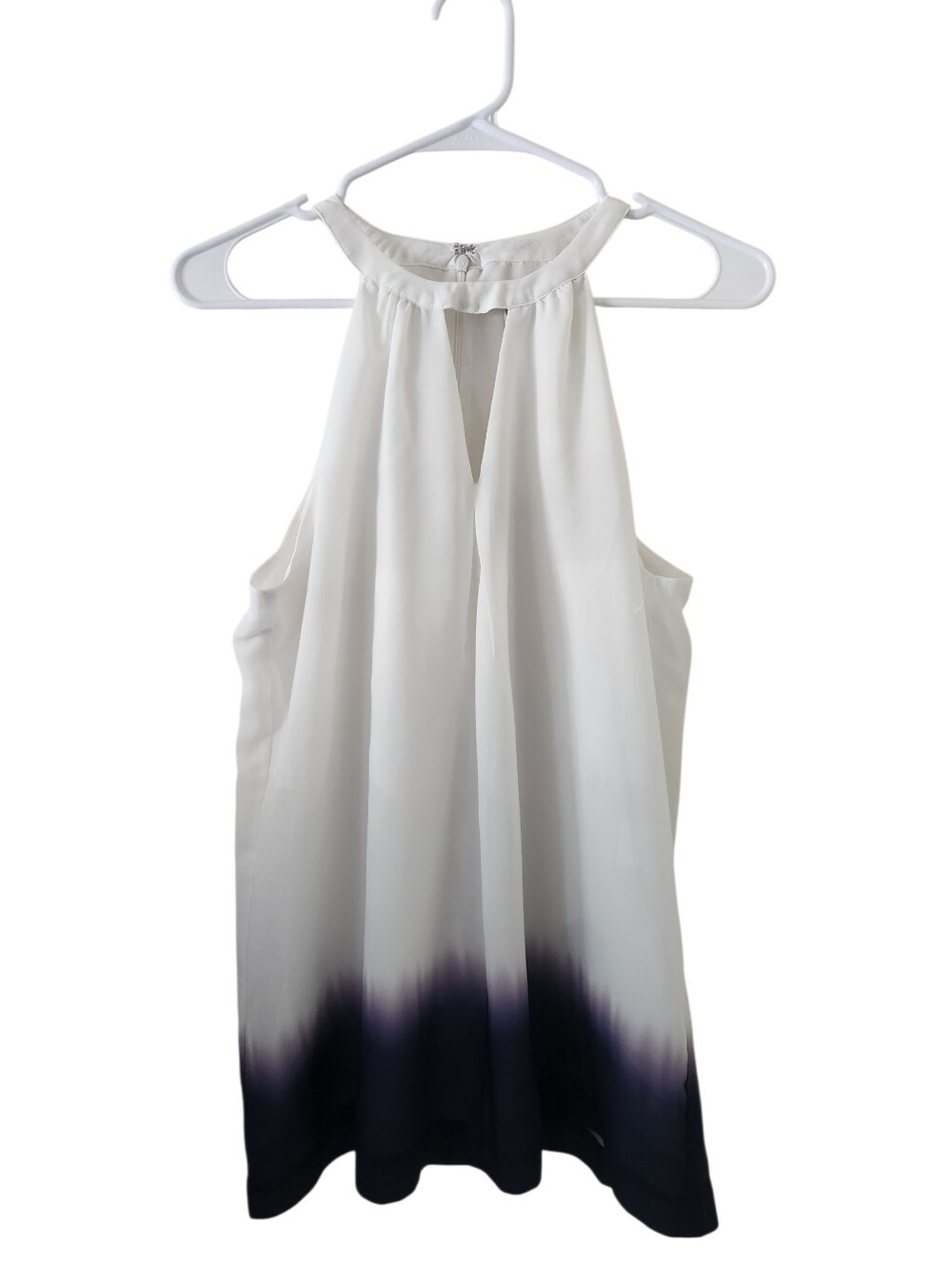 Banana Republic Keyhole Sleeveless Top